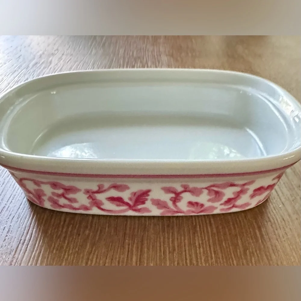 Vintage Croscill Ceramic Soap Dish with Pink Floral Design by Bathelle Fashions